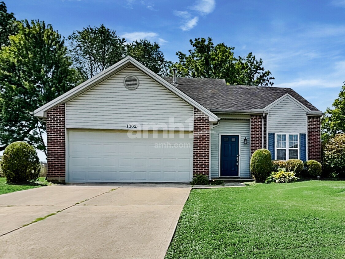 Primary Photo - 1302 Shannon Ln