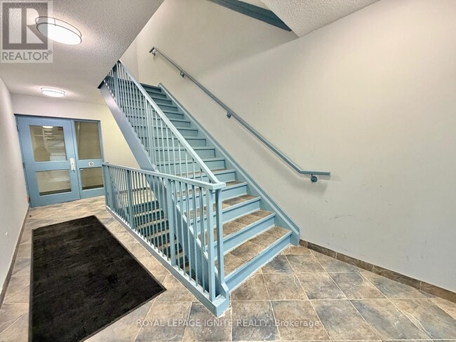 Building Photo - 128 Aspen Springs Dr