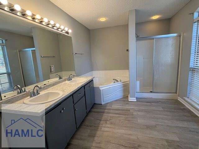 Foto del edificio - 124 Wayfair Ln