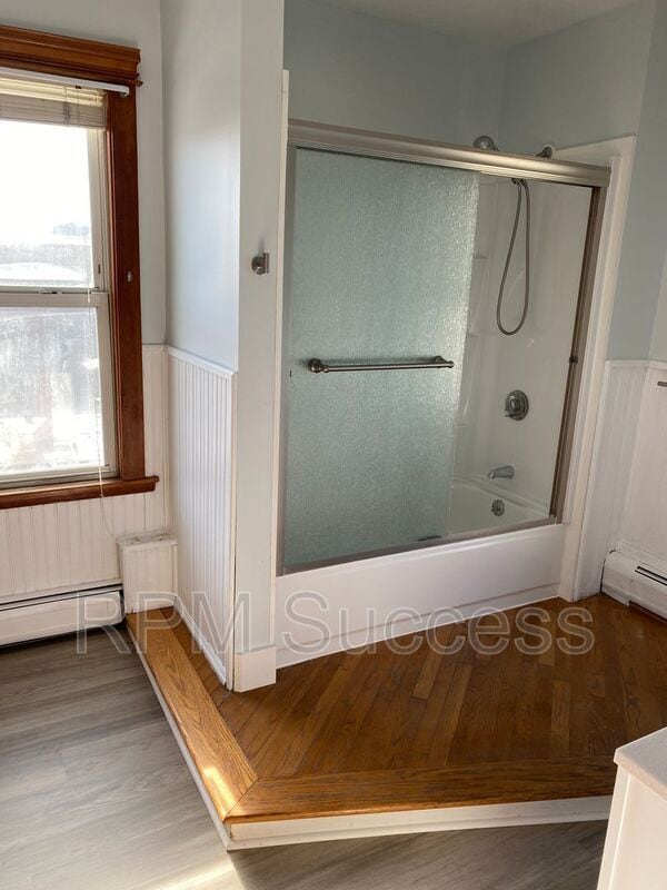 Foto del edificio - 447 Ash St