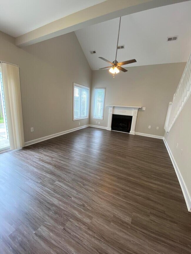 Foto del edificio - 3524 Wescott Dr NW