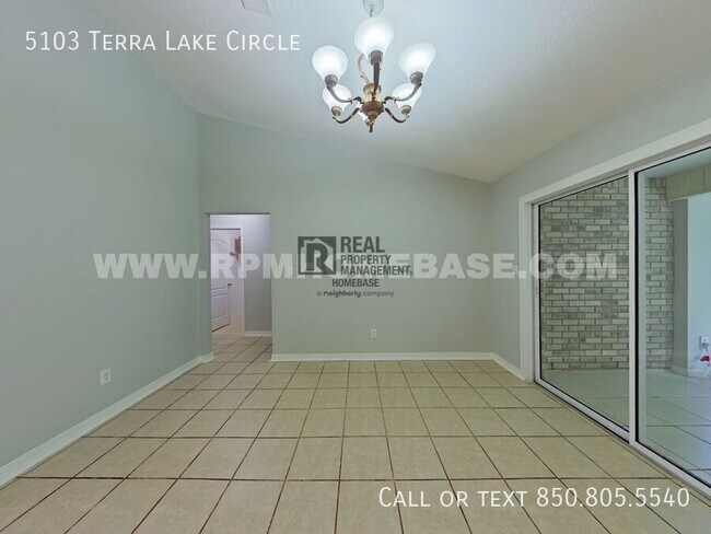 Foto del edificio - 5103 Terra Lake Cir