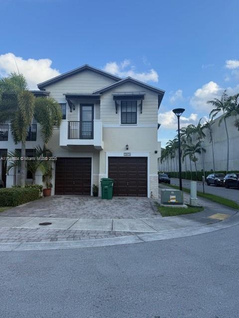 Foto principal - 10476 NW 61st St