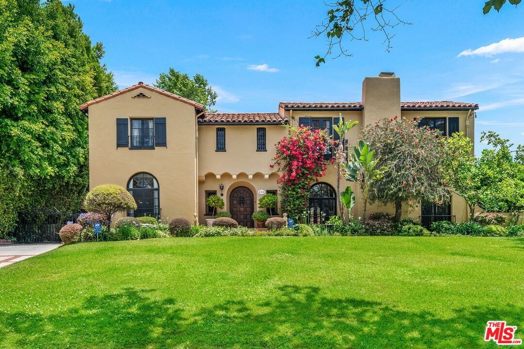 Foto principal - 434 S Muirfield Rd