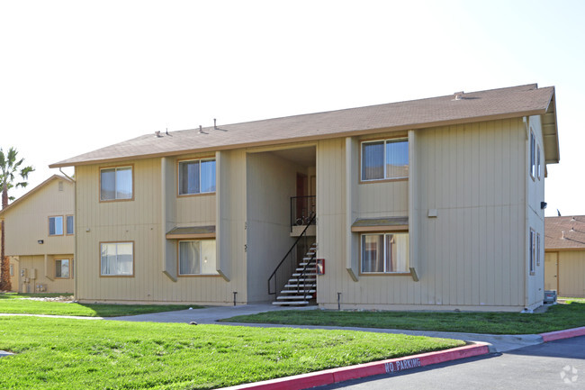 Building Photo - Mendota Village Apartments