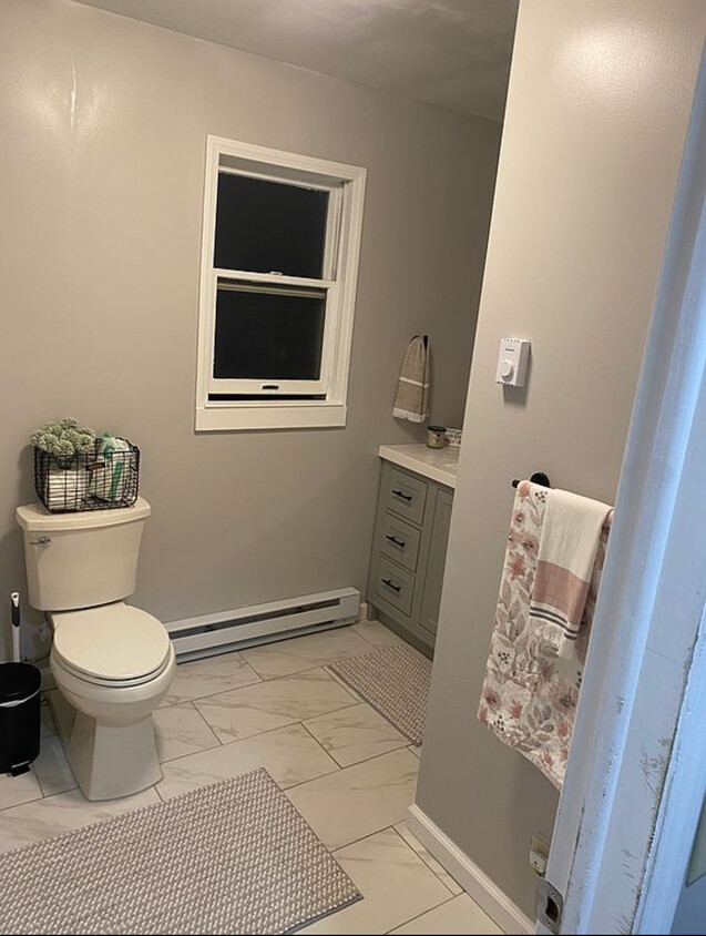 Foto principal - 2832 Long Pond Rd