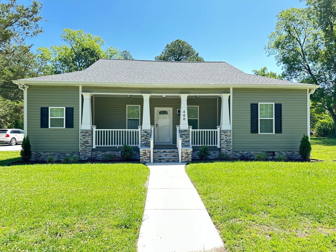Primary Photo - 408 Branch Street