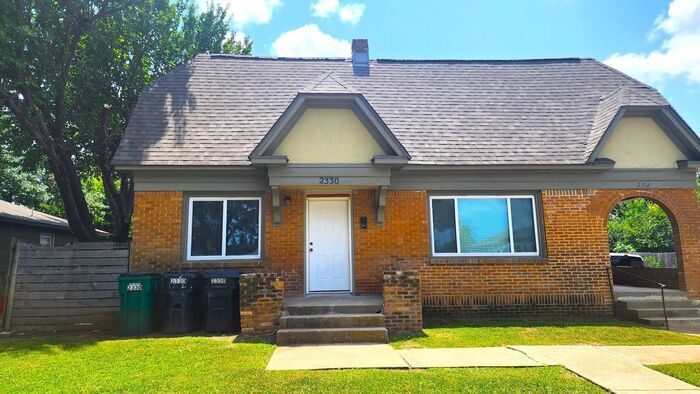 2 Bed 1 Bath Duplex in the Aurora Addn NW OKC - 2 Bed 1 Bath Duplex in the Aurora Addn NW OKC