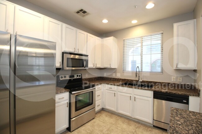 Foto del edificio - 4769 E Thunderheart Trail