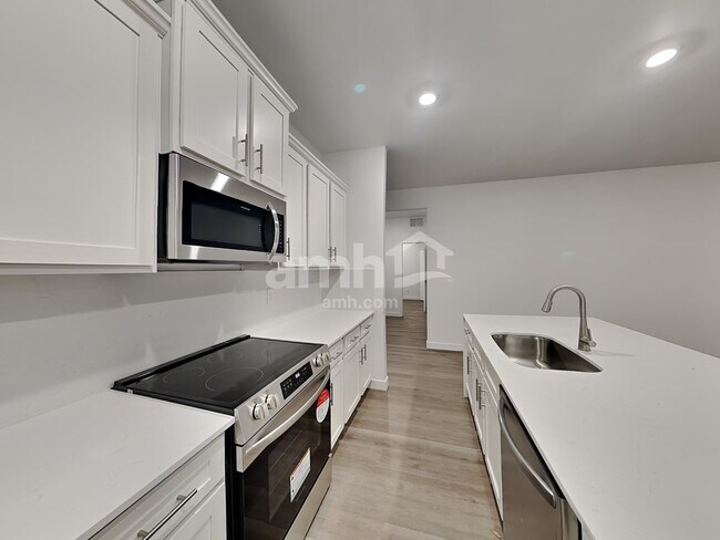 Foto del edificio - 13100 N Honest Endeavor Wy