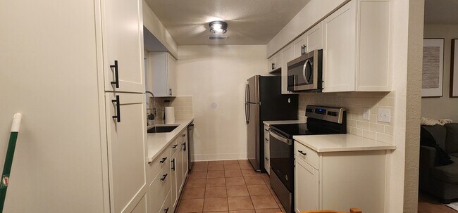 Foto del edificio - 139 NE Monroe Cir N