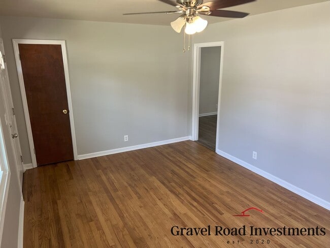 Building Photo - Single Family Home for Rent