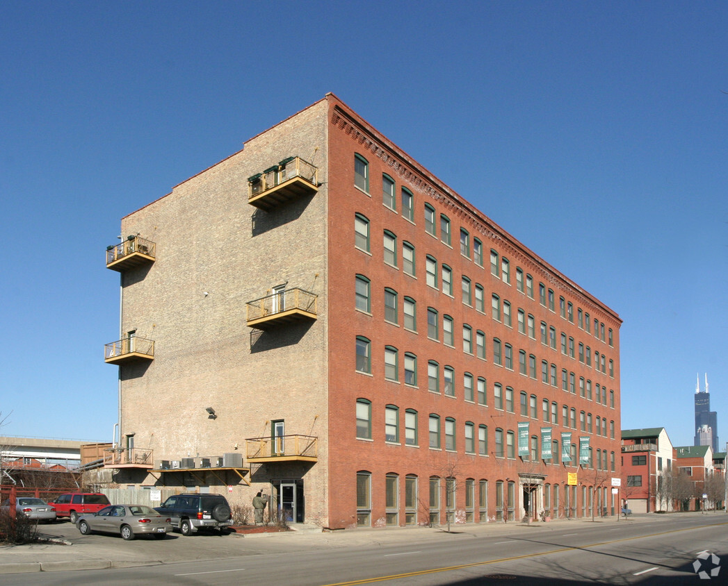 Building Photo - Millenium Lofts