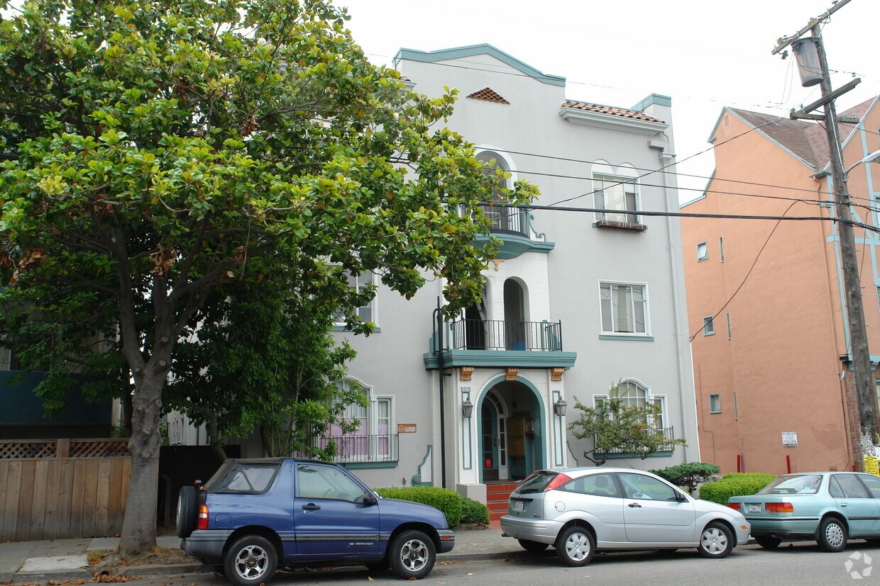 Foto del edificio - 2322 Haste St