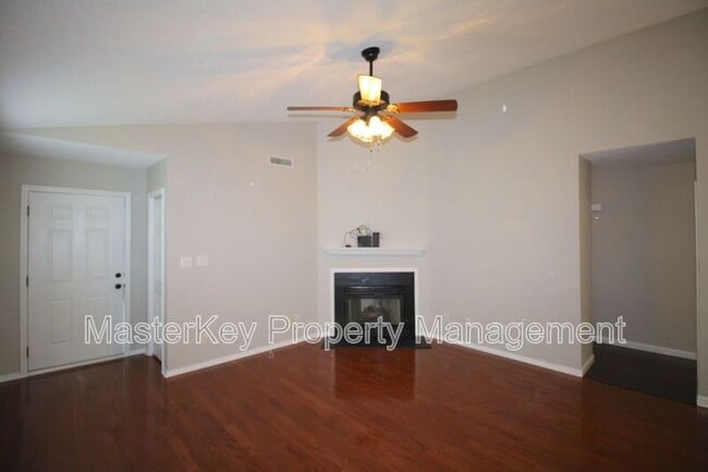 Building Photo - 132 Evening Star Dr