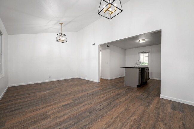 Foto del edificio - 2178 N Ranch Rd
