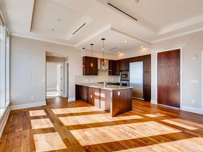 Building Photo - 7600 Landmark Way