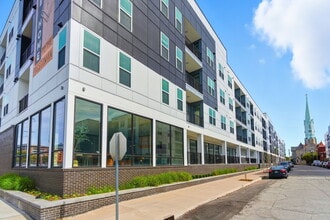 Building Photo - The Prestonian