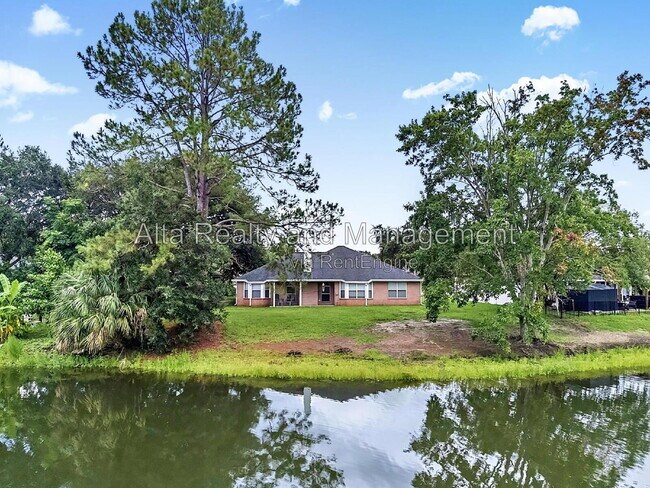 Building Photo - 8426 Country Bend Cir W