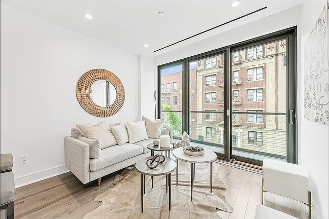 Building Photo - 30-37 32nd Street-4B