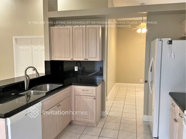 Foto del edificio - 12615 SW 7th Pl