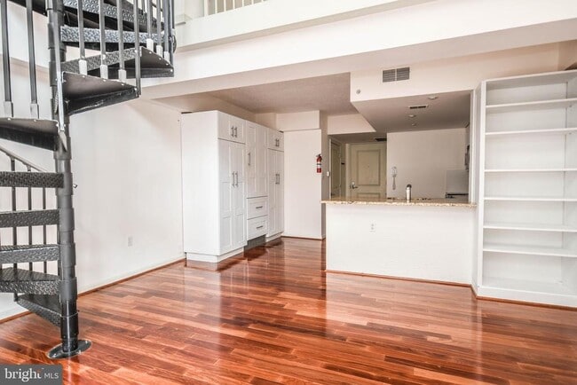 Building Photo - 1225 13th St NW