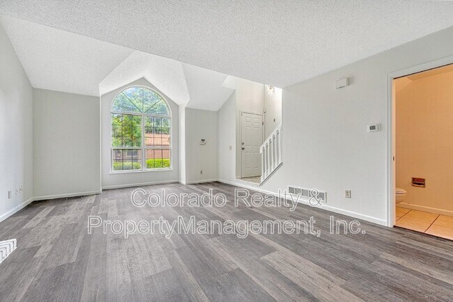 Building Photo - 1824 S Quintero Way
