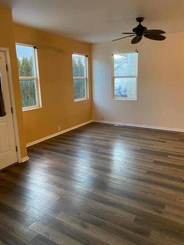 Building Photo - 2217 Falkirk Dr
