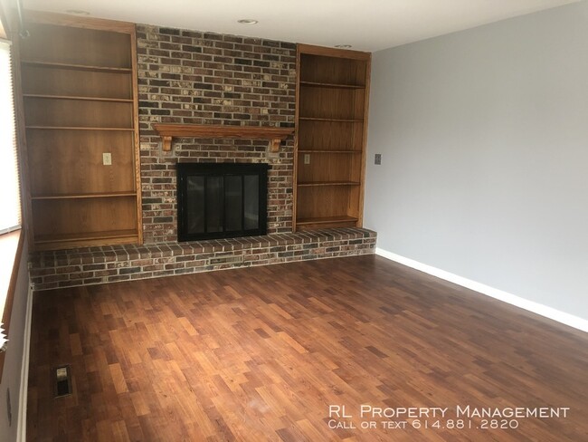Building Photo - 233 Sturbridge Rd
