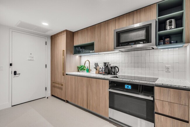 Foto del edificio - 601 NE 1st Ave