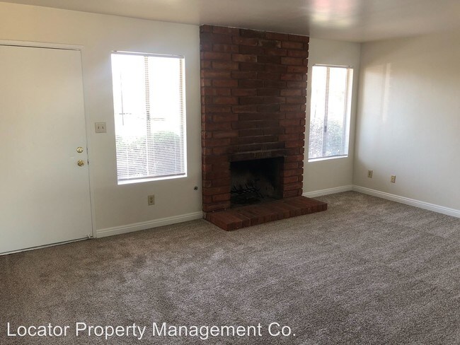 Building Photo - 2709 N Half Moon Dr