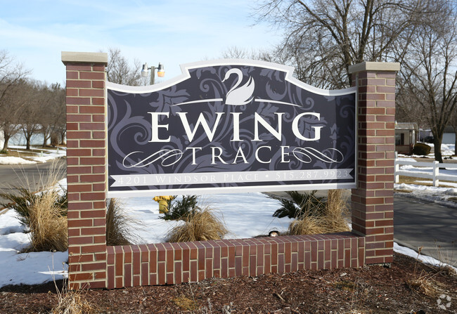 Foto del edificio - Ewing Trace