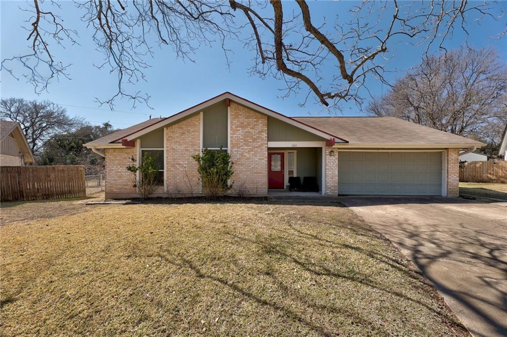 Primary Photo - 5007 Timber Wolf Cir