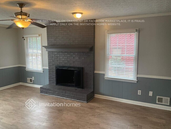 Foto del edificio - 2923 Marsh Ln SW