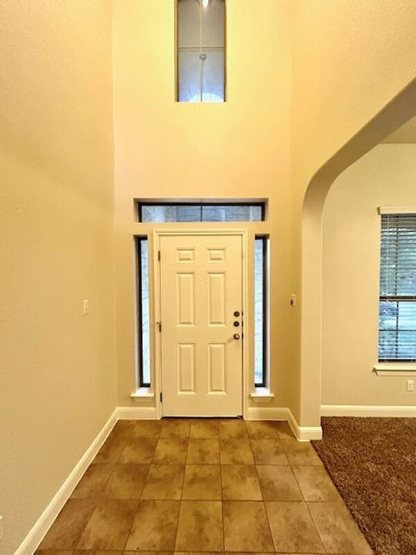 Foto del edificio - 706 Harwood Dr