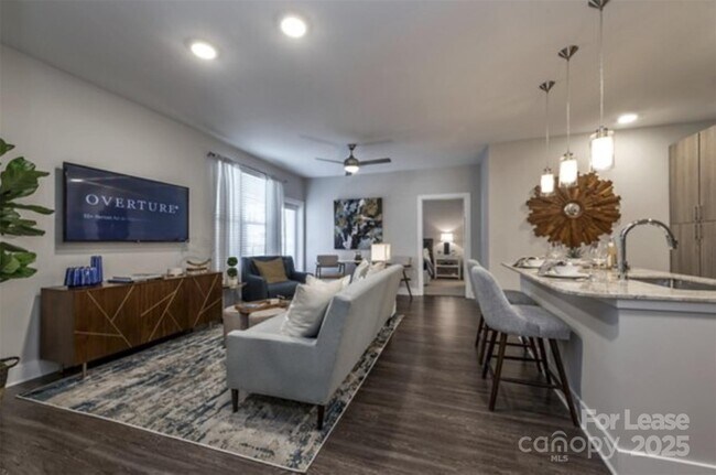 Foto del edificio - 4840 Randolph Rd