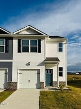 Building Photo - 426 Belgian Red Wy