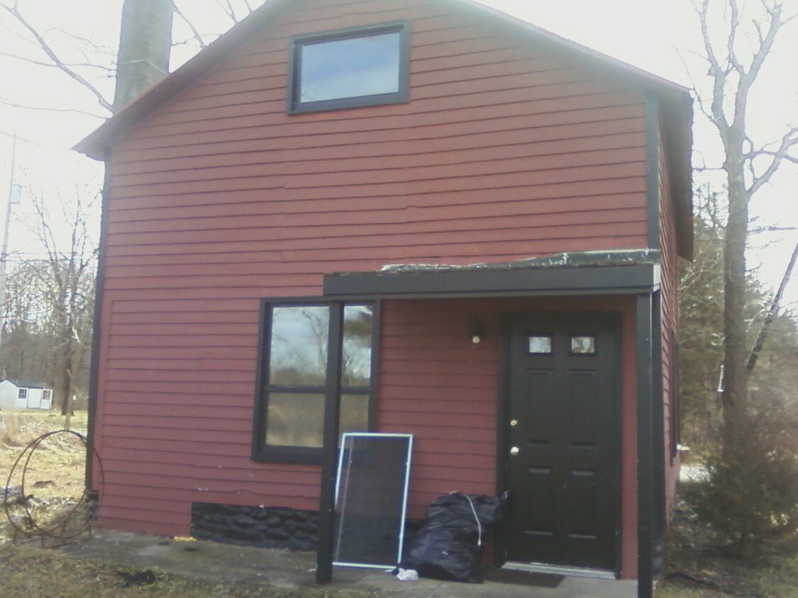 198 Clubhouse Dr Unit 198 Farmhouse, East Stroudsburg, PA 18302