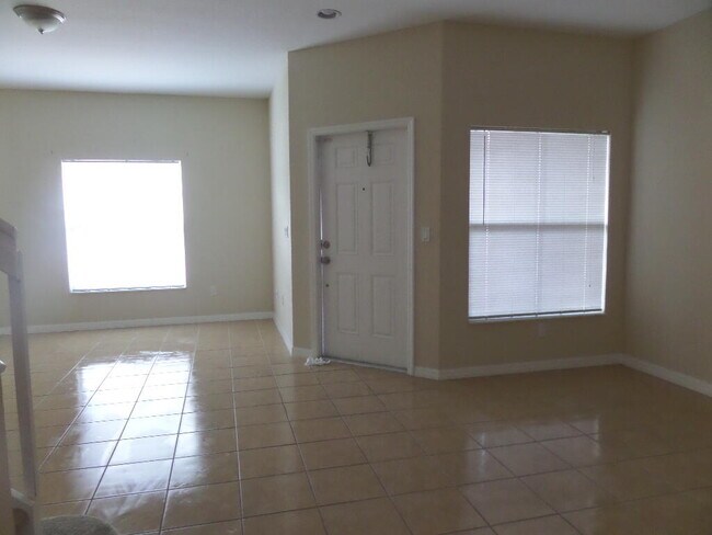 Building Photo - 146 Monterey Bay Dr