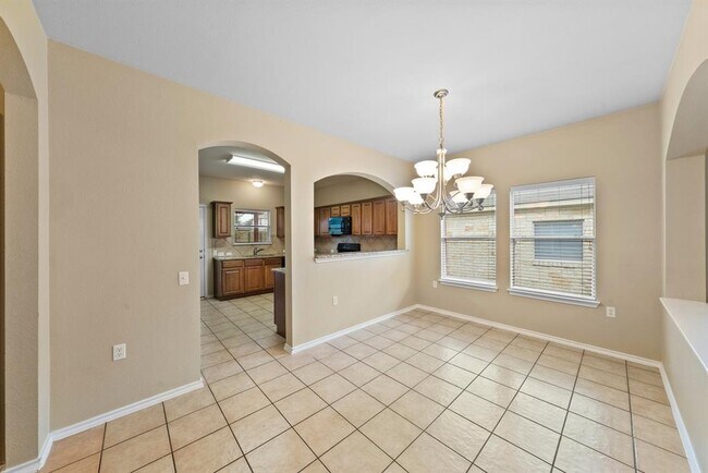 Foto del edificio - 11101 Liberty Farms Dr