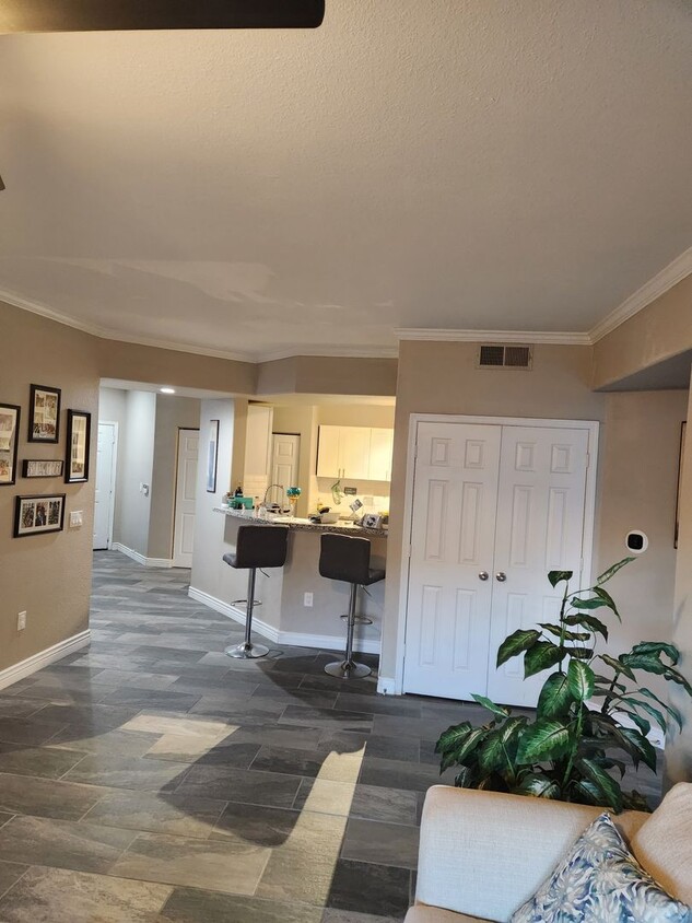 Foto principal - 2bd 2ba Condo in Awatukee