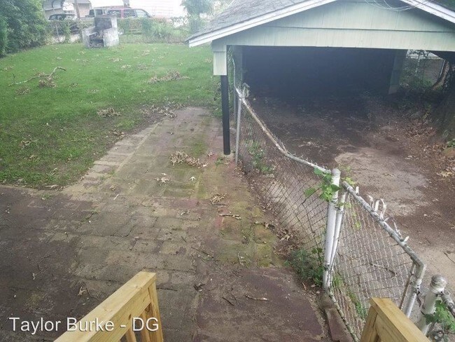 Building Photo - 3 br, 2 bath House - 1529 42nd St
