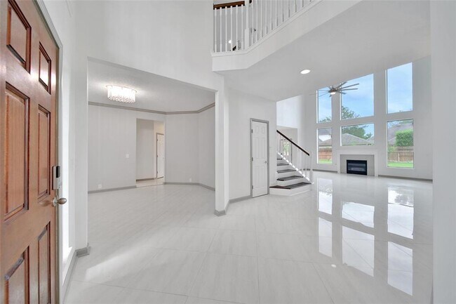 Building Photo - 6215 Jacob Canyon Dr