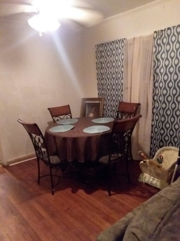 Building Photo - 1006 S 2nd St