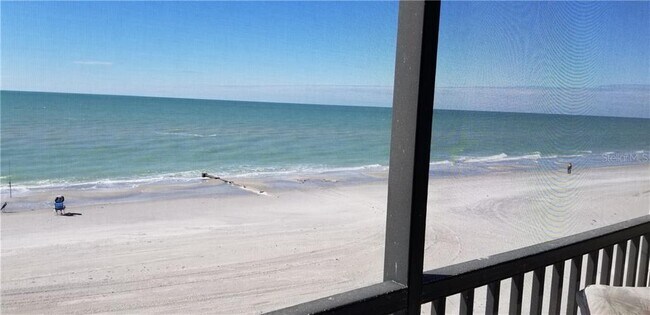 Foto del edificio - 15462 Gulf Blvd