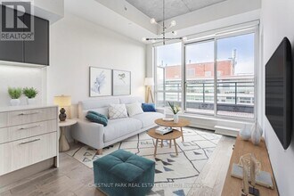 Building Photo - 630 Kingston Rd