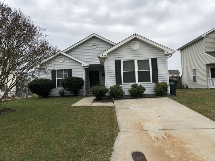 305 Greenfield Crescent, Suffolk, VA 23434 House Rental in Suffolk