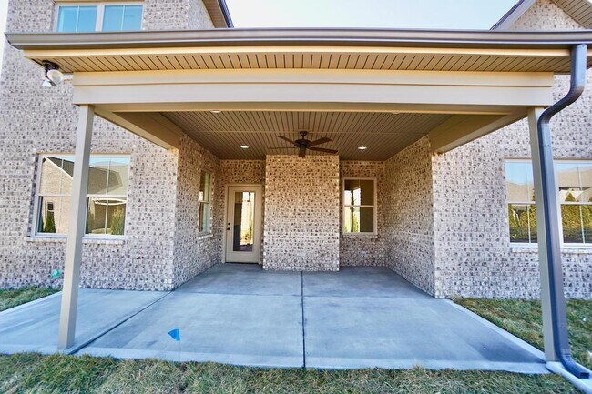 Foto del edificio - 433 Chimney Rock Dr