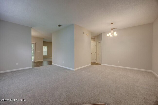 Building Photo - 14014 Summer Breeze Dr