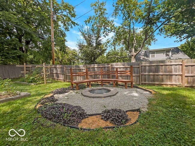 Foto del edificio - 2600 S Bryan St